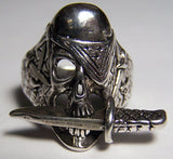 PIRATE SKULL WITH KNIFE IN MOUTH BIKER RING ( sold by the piece ) *